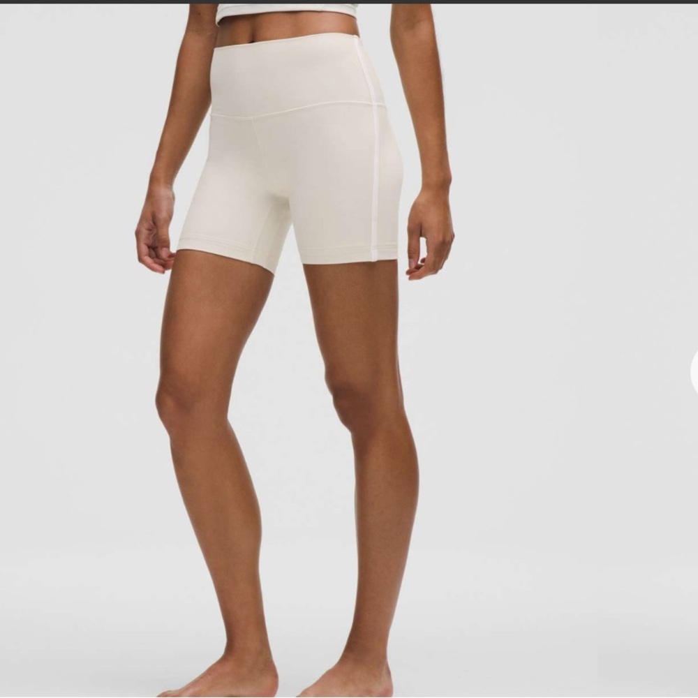 Lululemon🍋Align Side Stripe Light Ivory High-Rise Shorts 6” Size 10 NWT